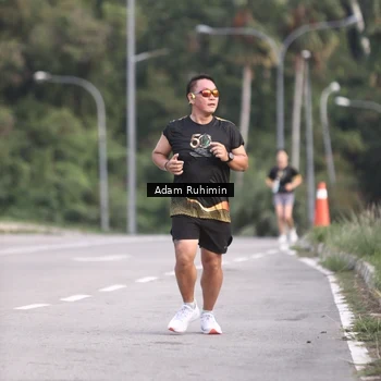 Runner Photo 7154090