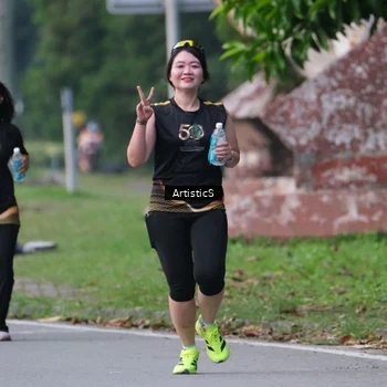 Runner Photo 7154106