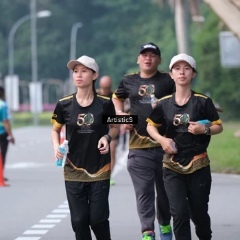 Runner Photo 7154113