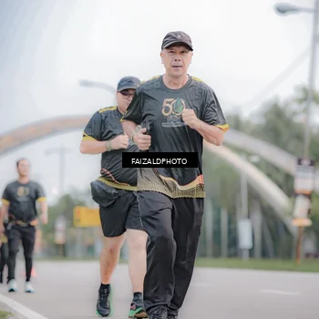 Runner Photo 7154148