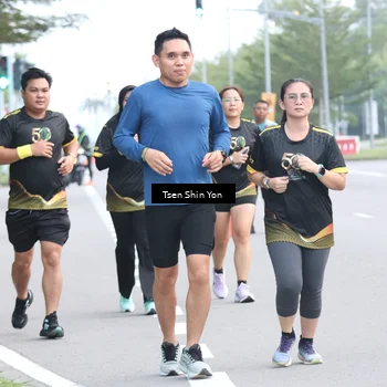 Runner Photo 7154179