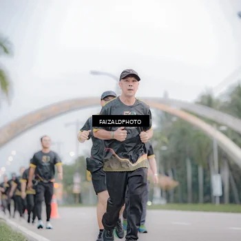 Runner Photo 7154186