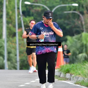 Runner Photo 7154236