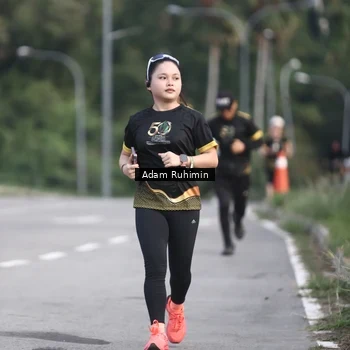 Runner Photo 7154248