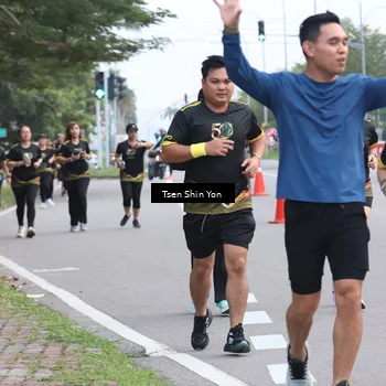 Runner Photo 7154303