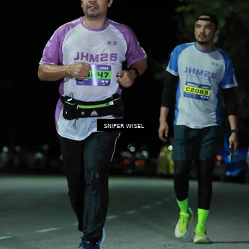 Runner Photo 7154305