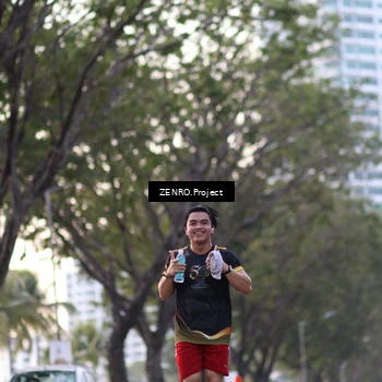 Runner Photo 7154316