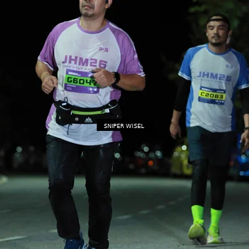 Runner Photo 7154351