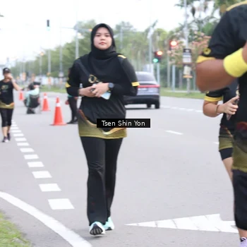 Runner Photo 7154403