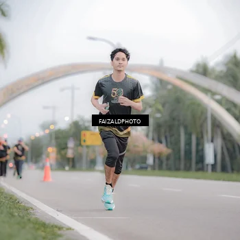 Runner Photo 7154485