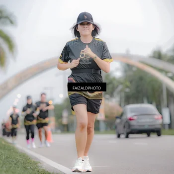 Runner Photo 7154594