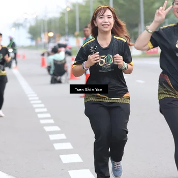 Runner Photo 7154651