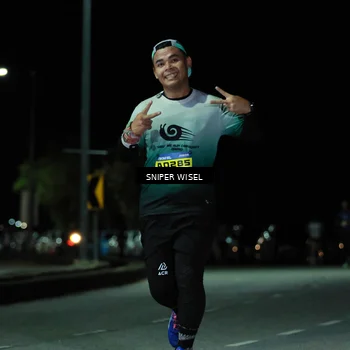 Runner Photo 7154698