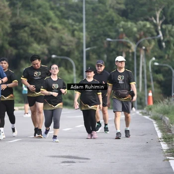 Runner Photo 7154705