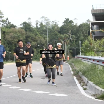 Runner Photo 7154744