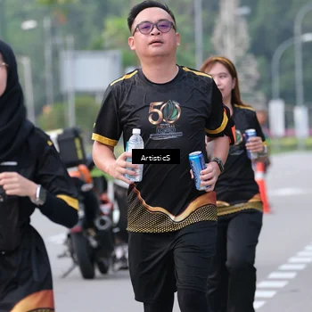 Runner Photo 7154768