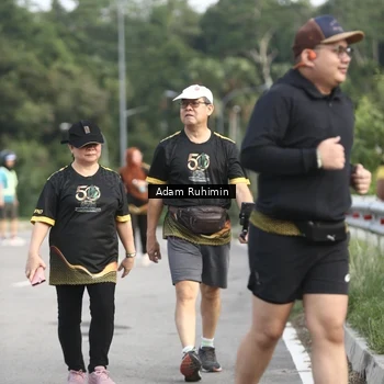 Runner Photo 7154790