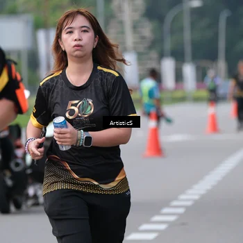 Runner Photo 7154811