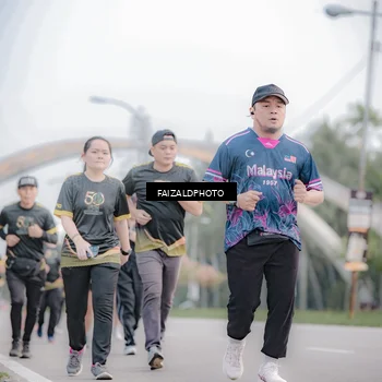 Runner Photo 7154881