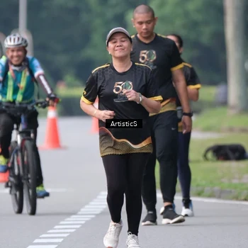 Runner Photo 7154891