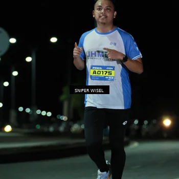 Runner Photo 7154916