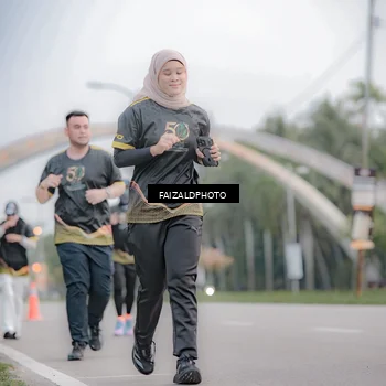 Runner Photo 7154995