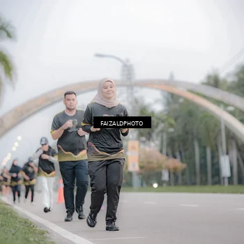 Runner Photo 7155047