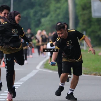 Runner Photo 7155059