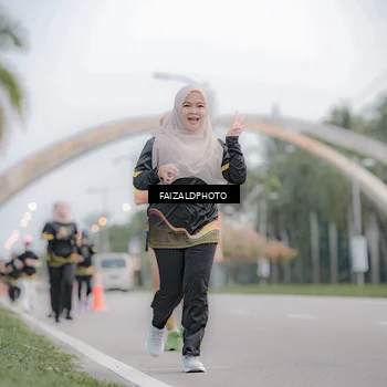 Runner Photo 7155092