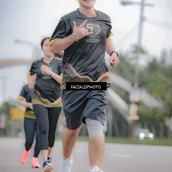 Runner Photo 7155242