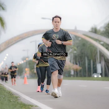 Runner Photo 7155288