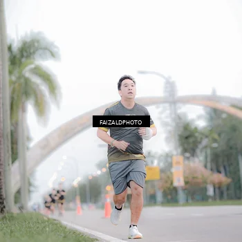Runner Photo 7155477