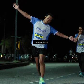 Runner Photo 7155551