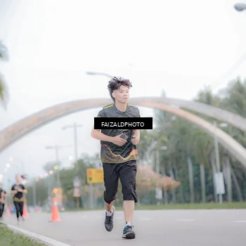 Runner Photo 7155695
