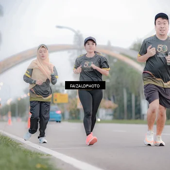 Runner Photo 7155782