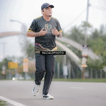 Runner Photo 7155859