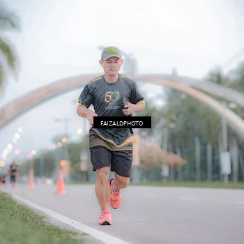 Runner Photo 7155956