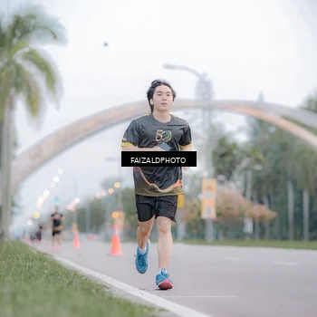 Runner Photo 7156008