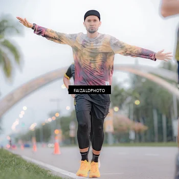 Runner Photo 7156023