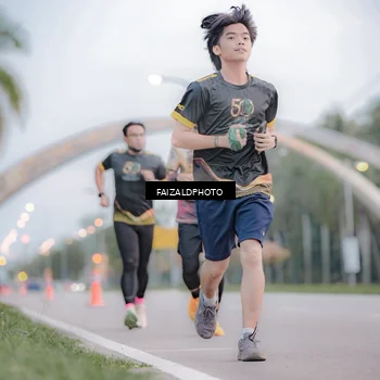Runner Photo 7156036