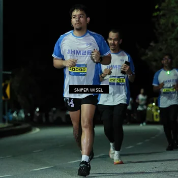 Runner Photo 7156074