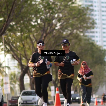 Runner Photo 7156078
