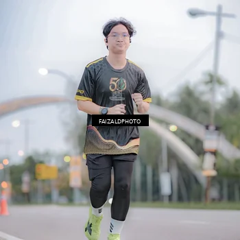 Runner Photo 7156098