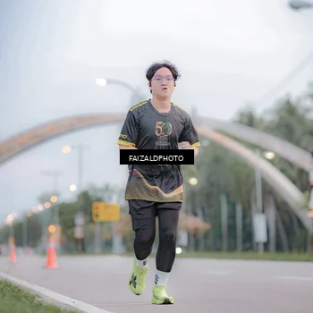 Runner Photo 7156101