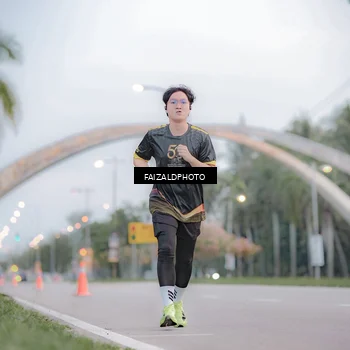 Runner Photo 7156107