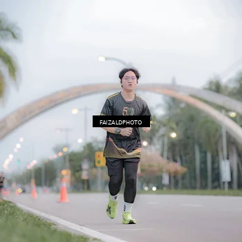 Runner Photo 7156118
