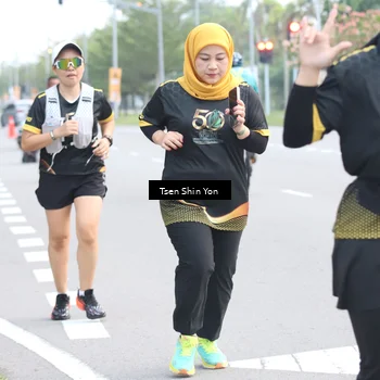 Runner Photo 7156123