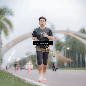 Runner Photo 7156135