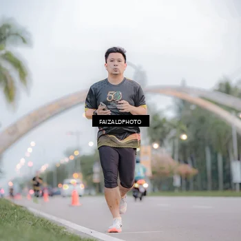 Runner Photo 7156139