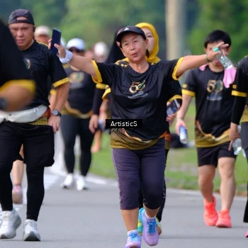 Runner Photo 7156161